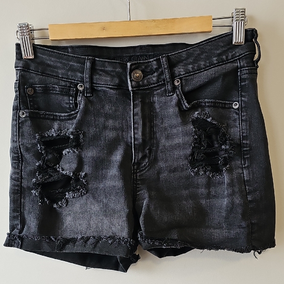American Eagle Outfitters Pants - American Eagle Outfitters Size 6 Black Distressed Style Jean Shorts